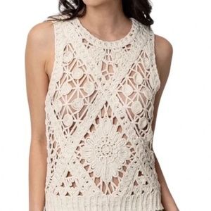 3 for 25! En Creme‎ Crochet Top